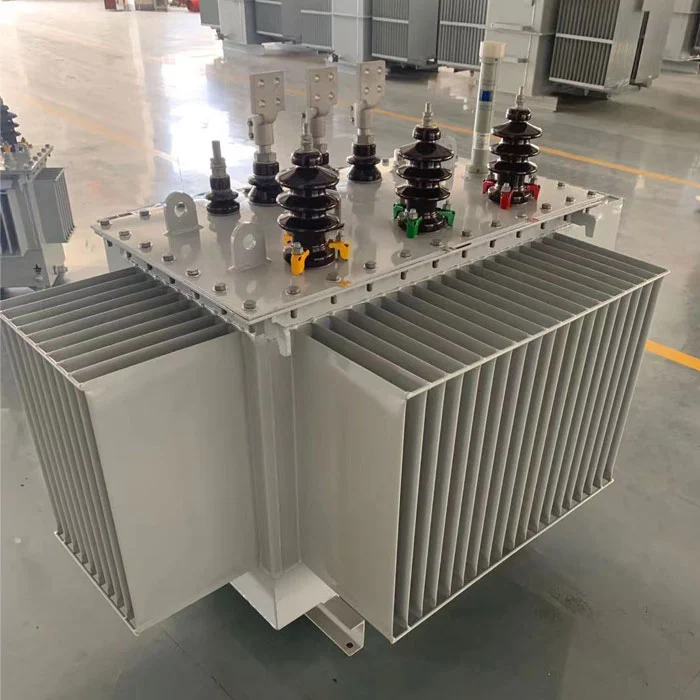 Transformador sumergido en aceite de 630kva